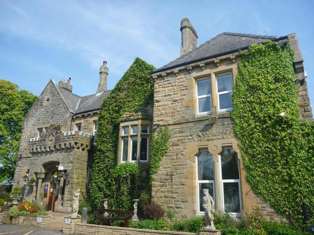 Hunday Manor Country House Hotel Workington Extérieur photo
